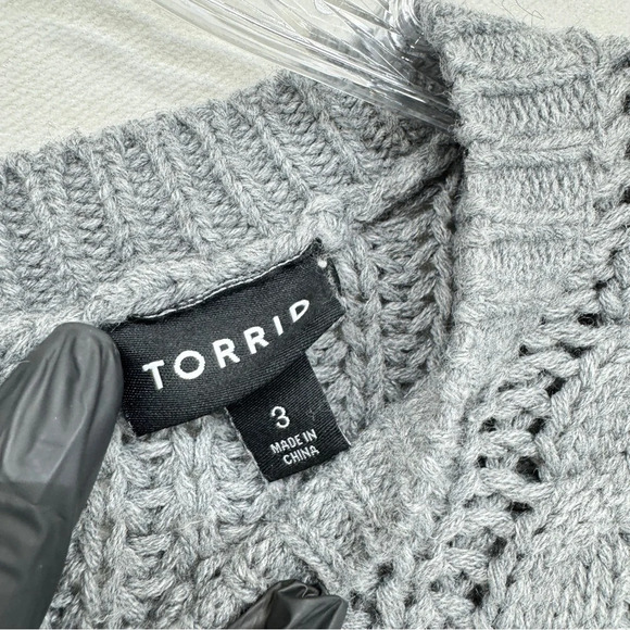 Torrid Women Pullover Cable Knit Tie Back Sweater Grey Plus Size 3 Stretchy Crew - Picture 4 of 8